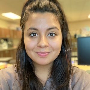 Meet your Posher, Samantha